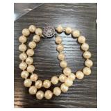 SILVER CLASPED PEARL BRACELET