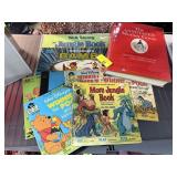 LOT OF CHILDRENS BOOKS / RECORDS MOTHER GOOSE