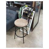 BARSTOOL