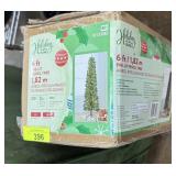 6FT PRE LIT CHRISTMAS TREE