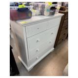 UPRIGHT CHEST OF DRAWERS / DRESSERS