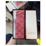 GUCCI DESIGNER SOCKS NOTE