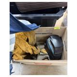 LOT OF WELDING CLOTHES / HELMET