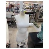 SIZE 10 ROLLING DRESS FORM