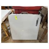 GANDER MOUNTAIN FOLDING TABLE