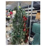LOT OF BETTER GARLAND CHRISTMAS DECOR