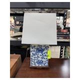 RALPH LAUREN BLUE AND WHITE TABLE LAMP