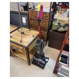 NICE SCHENLEY VACUUM CLEANER