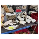 VINTAGE NIPPON NORITAKE CHINA SET