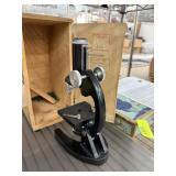 VINTAGE MICROSCOPE W BOX