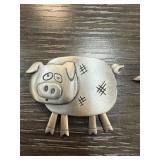VINTAGE JJ PIG BROOCH / PIN