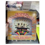 THE BEATLES VINYL RECORD MAGICAL MYSTERY TOUR