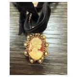GRAZIANO CAMEO NECKLACE