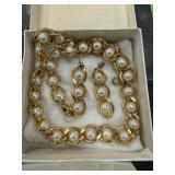 VINTAGE MATCHED EARRINGS & NECKLACE SET