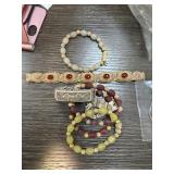 LOT OF MIXED CHINESE JEWELRY