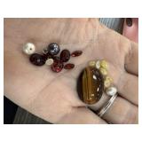 LOT OF MIXED GEMSTONES / TIGER
