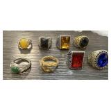 LOT OF 8 RINGS