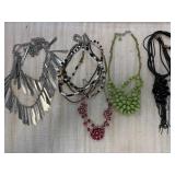 LOT OF 5 NECKLACES