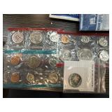 1972 P&D UNC COIN SET & 1973 D MORE