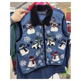 UGLY CHRISTMAS SWEATER VEST SIZE SM