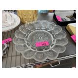 VINTAGE INDIANA HOBNAIL DEVILED EGG GLASS DISH
