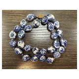 CHINESE BLUE & WHITE PORCELAIN NECKLACE