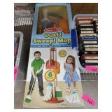 MELISSA & DOUG DUST SWEEP MOP NEW TOY