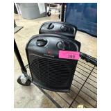 2PC PELONIS HEATERS WORKS