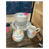 LOT OF SANGOSTONE ROMANCE CHINA