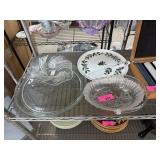 LOT OF MIXED CHRISTMAS GLASSWARE