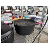 CAST IRON DUTCH OVEN