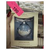 HALLMARK WEDGWOOD CHRISTMAS ORNAMENT