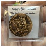 1945 WWII VICTORY COMMEMORATIVE MEDAL