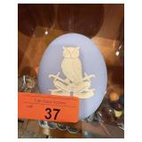 WEDGWOOD JASPERWARE STAFF COLLEGE MEDALLION