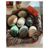 LOT OF STONE / ALABASTER EGGS