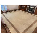 VERY LARGE AREA RUG / CARPET