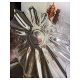 LARGE VINTAGE DAUM STYLE GLASS CENTERPIECE BOWL