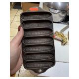 ANTIQUE GRISWOLD CORNBREAD PAN 625