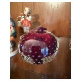 FINE ART GLASS APPLE PAPERWEIGHT