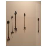 QTY 10 VINTAGE BRASS ENGLISH TOASTING FORKS