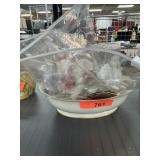 WHITE AND GOLD BOWL FULL OF NAPKIN RINGS