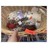 LARGE BASKET BUTTONS