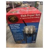 FISH FRYER SET 21" TALL W POT BASKET THERM ETC