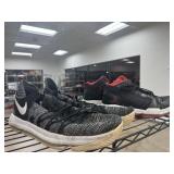 2 PAIRS OF NIKE SNEAKERS ONE JORDAN