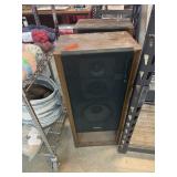 VINTAGE TECHNICS FLOOR SPEAKERS