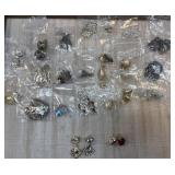 LARGE LOT COSTUME JEWELRY EARRINGS