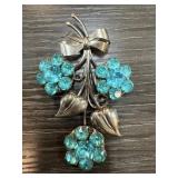 LARGE VINTAGE RHINESTONE BROOCH / PIN