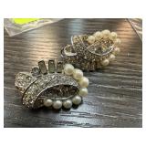 VINTAGE MARVELLA EARRINGS