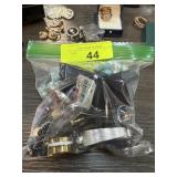 BAG OF MIXED JEWELRY