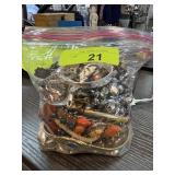 BAG OF MIXED JEWELRY ALL OF THE EARRINGS PAIRED